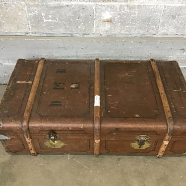 Vintage Travel Trunk (Seattle)