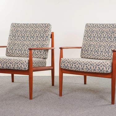 Pair Model 118 Teak Lounge Chairs by Grete Jalk - (D1276) 