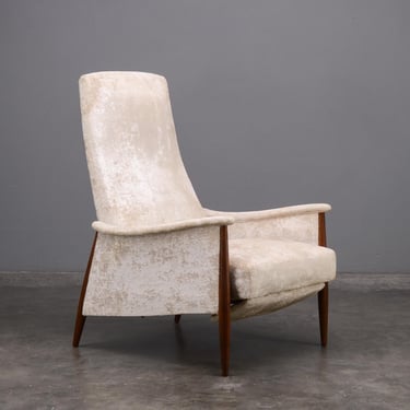 Milo Baughman Recliner Champagne Crushed Velvet and Walnut Lounge Chair Mid Century Modern 