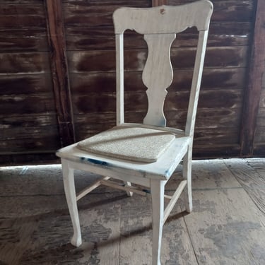 Lovely Vintage Wood Chair with upholstered cushion base 18