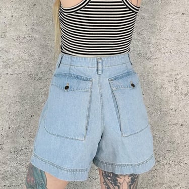 90's High Rise Pleated Loose Jean Shorts / Size 27 