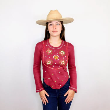 Indian Henley Tee // vintage 70s 1970s t-shirt boho hippie t shirt dress hand embroidered maroon cotton blouse top long sleeve // XS X-Small 