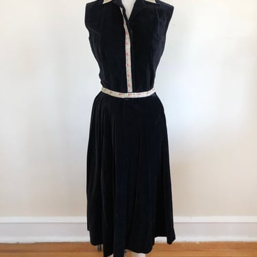 Black Velveteen Two-Piece Set - Top and Skirt - 1940s 
