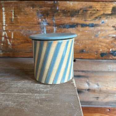 Butter Crock - Slate Blue with Tan Diagonal Stripes 