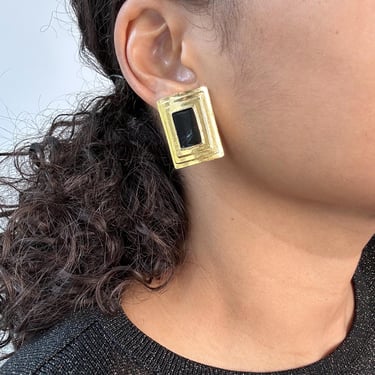 90s Red or Black Art Deco Rectangular Clip on Earrings in Gold 