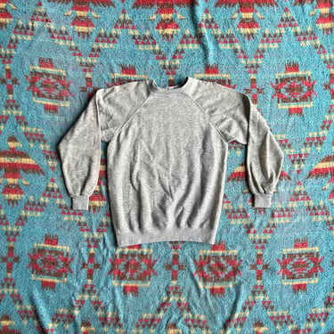 Vintage 1980s Heather Gray Raglan Sweatshirt 
