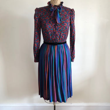 Mixed Print Dress with High Ruffled Collar and Velvet Belt - 1980s 