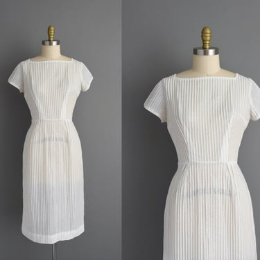 1950s vintage dress | Classic Crisp White Pin-tuck Cotton Summer Day Dress | Medium | 50s dress 