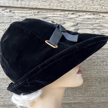 Mr. John black velvet hat 1960s versatile brim ribbon cap 