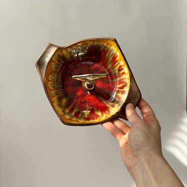 California Made VIntage Carved Wood Bottom Gold Tone Handle Red & Yellow Drip Glaze Midcentury Modern Ash Tray / Catchall / Bowl 
