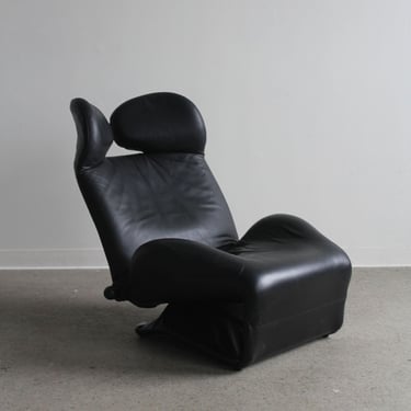 Wink Lounge Chair by Toshiyuki Kita for Cassina