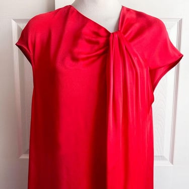 ST JOHN Red Dress, SIZE 12, Drape Front Shift Dress, Short Sleeve, Black Label 