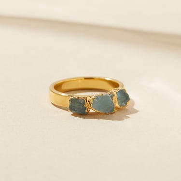 raw aquamarine ring | aquamarine stacking ring | march birthstone ring | raw aquamarine jewelry | aquamarine crystal ring | gemstone ring 