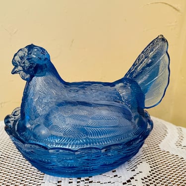 Vintage  Blue Glass nesting  Chicken Nesting covered Basket with removable lid- Candy or serving dish- 6 