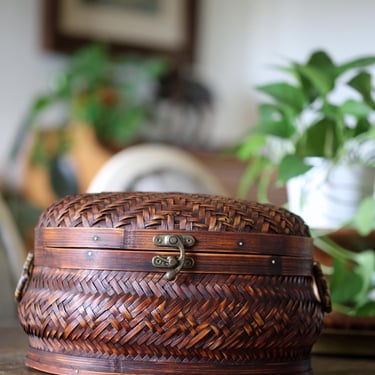 Vintage Oval Rattan and Wood Tabletop Storage Chest 