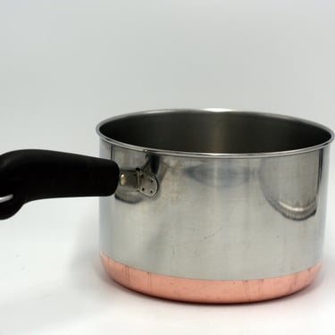 vintage revere ware 3 quart saucepan/copper bottom /1988 