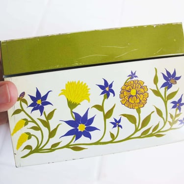 Vintage 60s Metal Recipe Box - Floral Wildflower Marigold Botanical - Keepsake Trinket Holder 