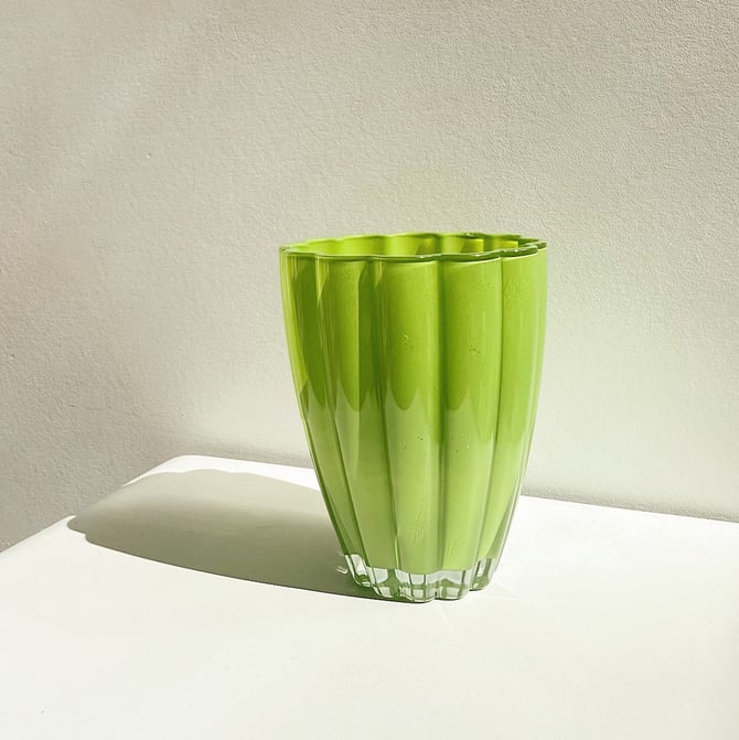 Fern Scalloped Glass Vase