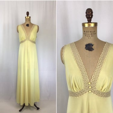 Vintage 60s nightgown | Vintage pale yellow long nightdress | 1960s Vanity Fair full length negligee 