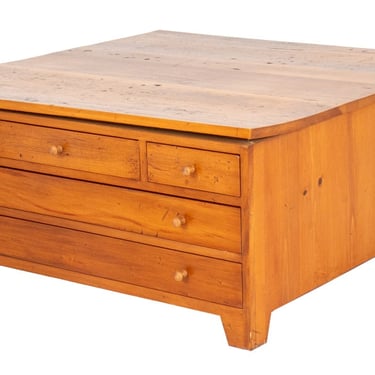 Country Style Pine Wood Coffee Table