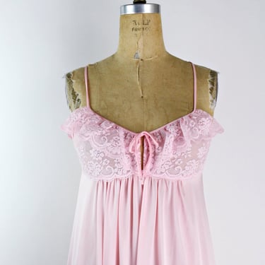 80s Pink Lace Slip Dress / Wedding Lingerie / 70s Pink Slip / Size S/M 