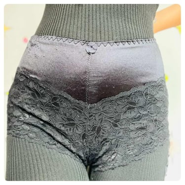 Vintage 1950s Black Lacey Hot Pants | Sexy Novelty Pin-Up Knickers – Size M 