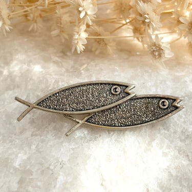 Beau Sterling Silver Modernist Fish Duo Textured Mini Brooch Pin 