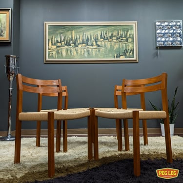 Set of 4 Danish Modern teak Model 404 chairs by J.L. Møller