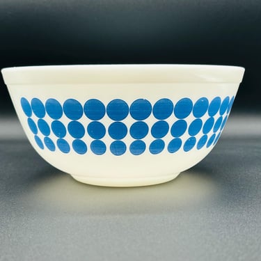 Vintage Blue Dot Pyrex Bowl Polka Dots 403 2.5 Quarts Milk Glass Nesting / Mixing Bowl by LeChalet