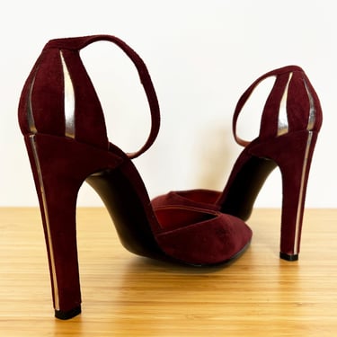 Vintage 1970s Red Suede Charles Jourdan Ankle Strap High Heeled Sandals with Silver Leather Inlay Detail 7.5 