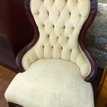 VINTAGE Victorian Parlor Chair, Antique Tufted Chair, Home Decor 