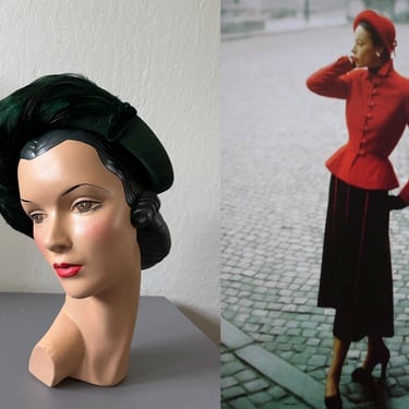 Strength Alone - Vintage 1940s Forest Green Wool Felt Sculpted Caplet Hat w/Feather Frame 