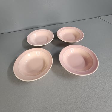 Set of 4 Luray Pastels Pink Bowls 