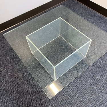 Lucite & Glass Seamless Mid Century Modern Geometric Minimalist Coffee Table c. 1960s 