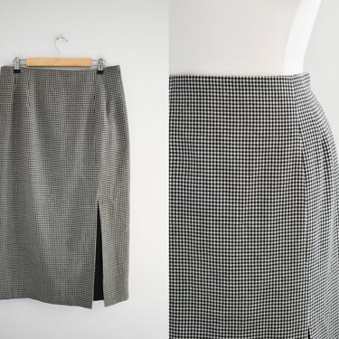 1980s/90s Black and Cream Gingham Wool Skirt 