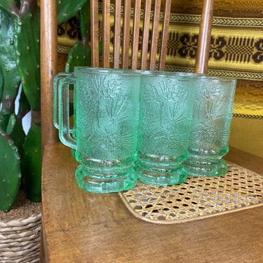 Gorgeous Set of 6 Sandwich Glass Steins 