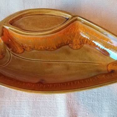 Leaf ceramic bowl vintage, 1960s 