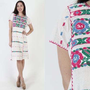 Thin White Mexican Caftan Dress, Vintage Ethnic Embroidered Aztec Print Caftan, Woven Sheer Oversize Resort Wear, Summer Beach Cover Up 