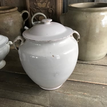 French White Confit Jar, Lidded, White Stoneware Pot, Utensil Storage, Rustic French Farmhouse Cuisine, Farm Table, Damaged 