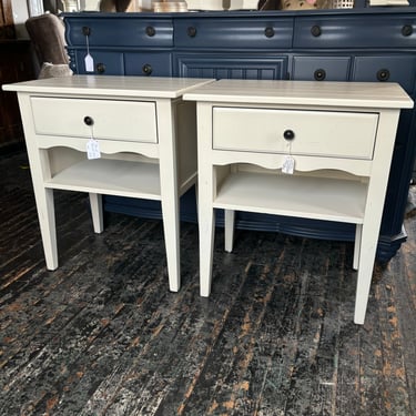 Classic Pair of Cream Nightstands