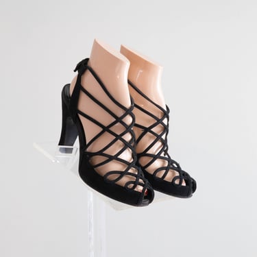 Divine 1940's De La Mar Salon Shoes in Black Suede / 7 B