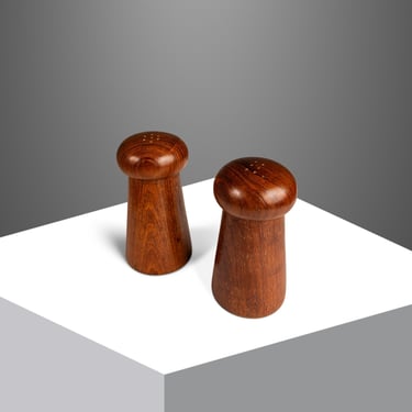 Mid-Century Danish Modern Hand-Carved Salt and Pepper Shaker in Solid Teak, Denmark, c. 1970s 