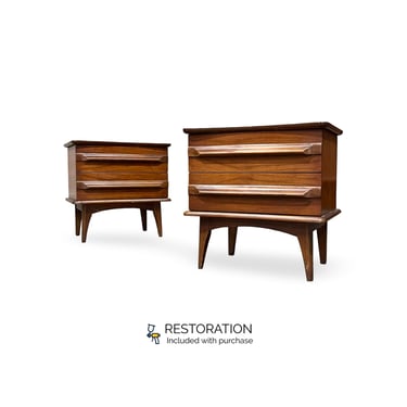 United Furniture Pair of Vintage Mid Century Modern Concave Top Nightstands c. 1960s 