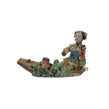 Chinese Oriental Porcelain Qing Style Dressing on Boat Lady Figure ws3136E 