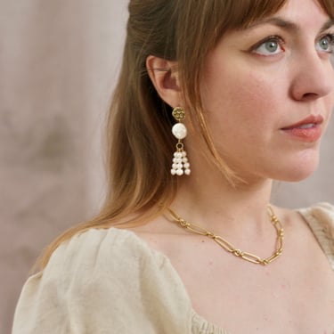 Gold Pearl Chandelier Statement Earrings / Bridal Statement Earrings / Dangle Earrings / Wedding Bridesmaid Jewelry Gifts 