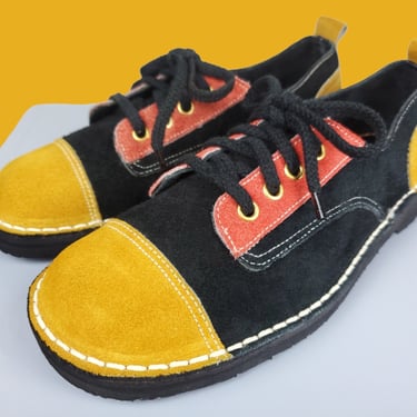 Vintage mod KEDS Knock-Arounds. Deadstock. Late 60s early 70s. Mustard, red, black suede lace-up cap toe oxfords. (6.5) 