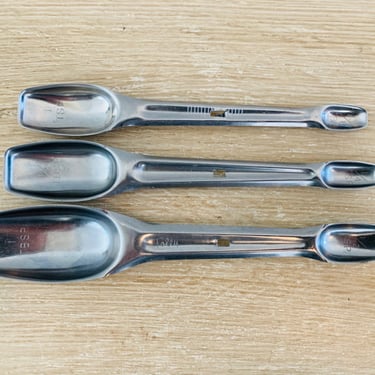 Vintage Foley Metal Measuring Spoons Set 