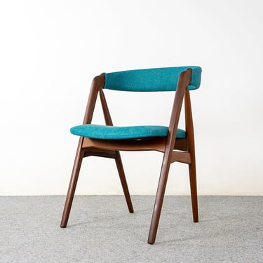 6 "Model 31" Teak Dining Chairs by Kai Kristiansen - (321-116) 
