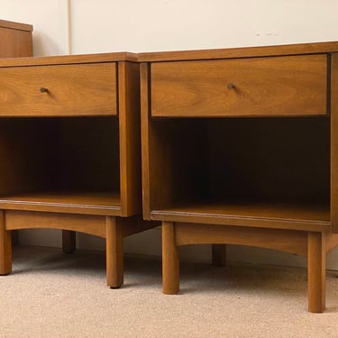 Pair of Walnut Nightstands/End Tables, Circa 1960s - *Please ask for a shipping quote before you buy. 