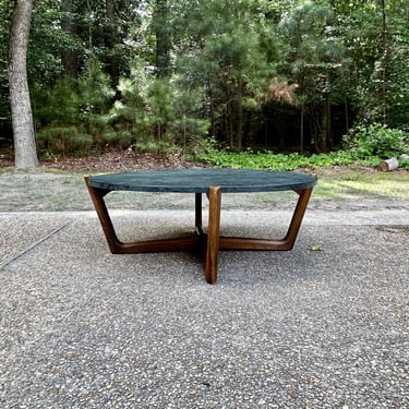 Mid Century modern  42" round coffee table 